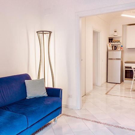 Caprigetaway - Domus Le Botteghe Apartment Luaran gambar