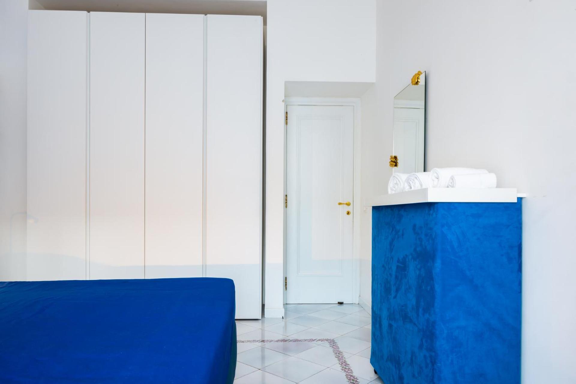 Caprigetaway - Domus Le Botteghe Apartment Luaran gambar